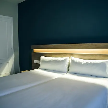 Hotel Alda Estacion 2*