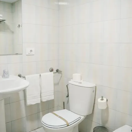 Szálloda Alda Estacion Pontevedra