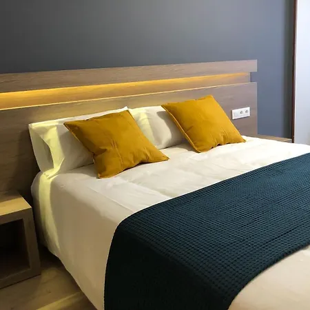 Hotel Alda Estacion 2*