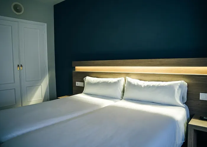 Hotel Alda Estacion 2*