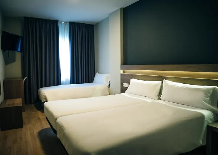 Hotel Alda Estacion 2*